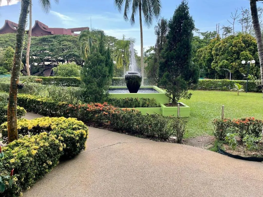 Batu Feringgi Sri Sayang Apartment 0*, Batu Ferringhi Malasia
